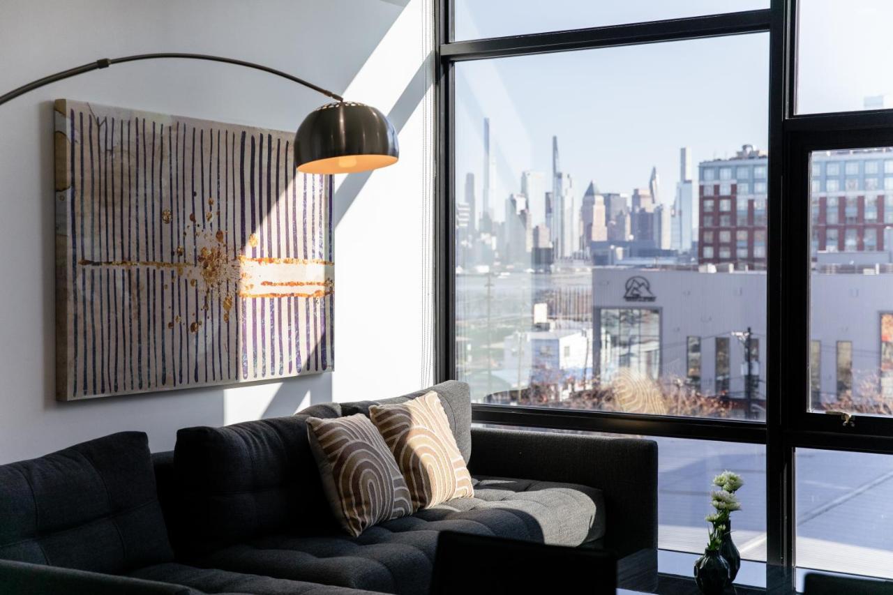 Dharma Home Suites Hoboken Exteriör bild