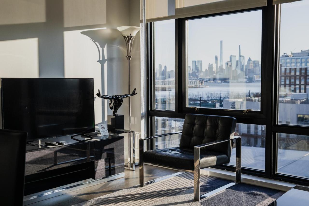 Dharma Home Suites Hoboken Exteriör bild