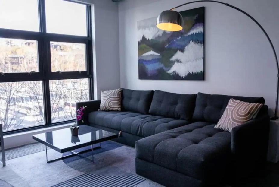 Dharma Home Suites Hoboken Exteriör bild