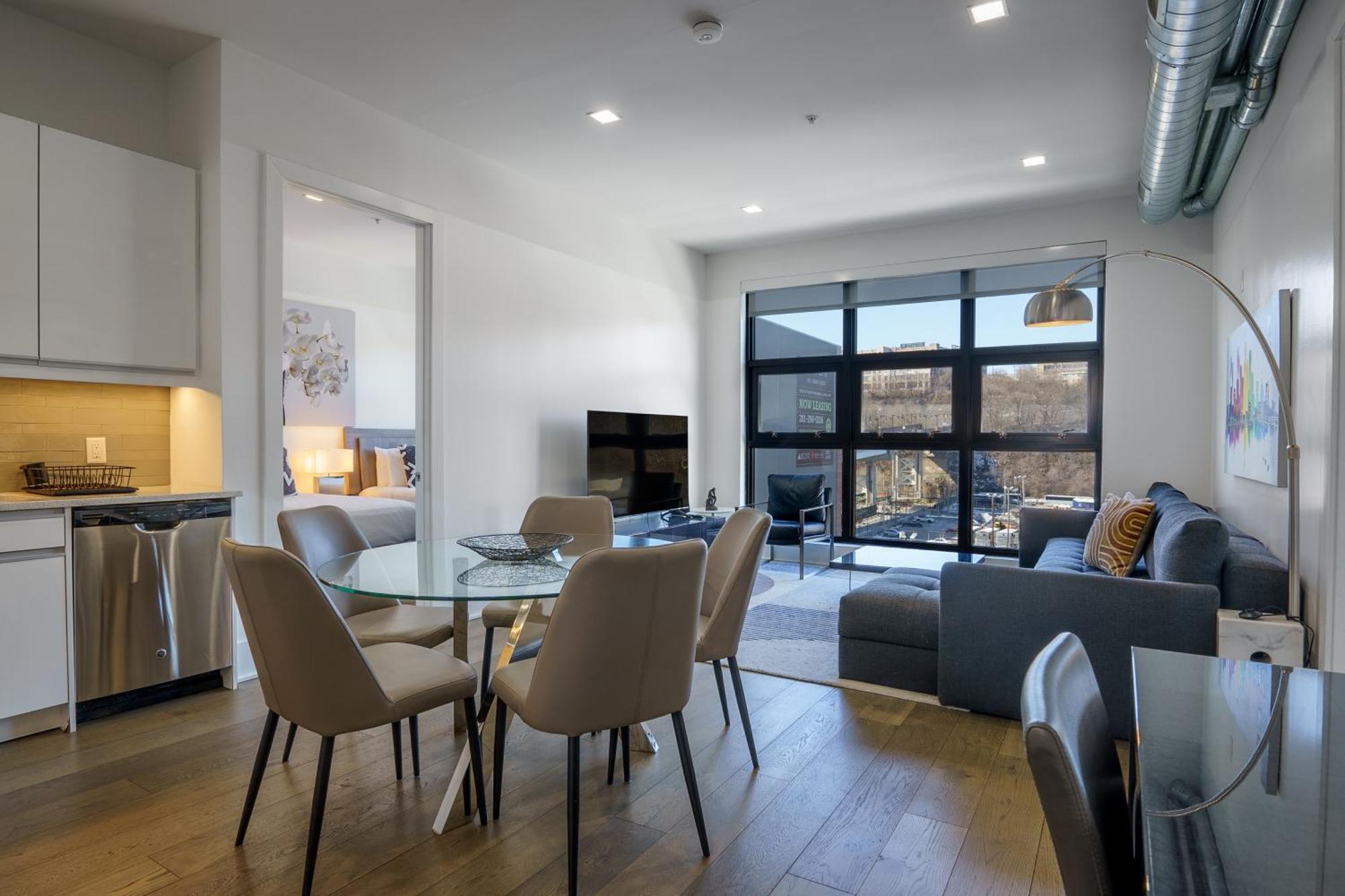 Dharma Home Suites Hoboken Exteriör bild