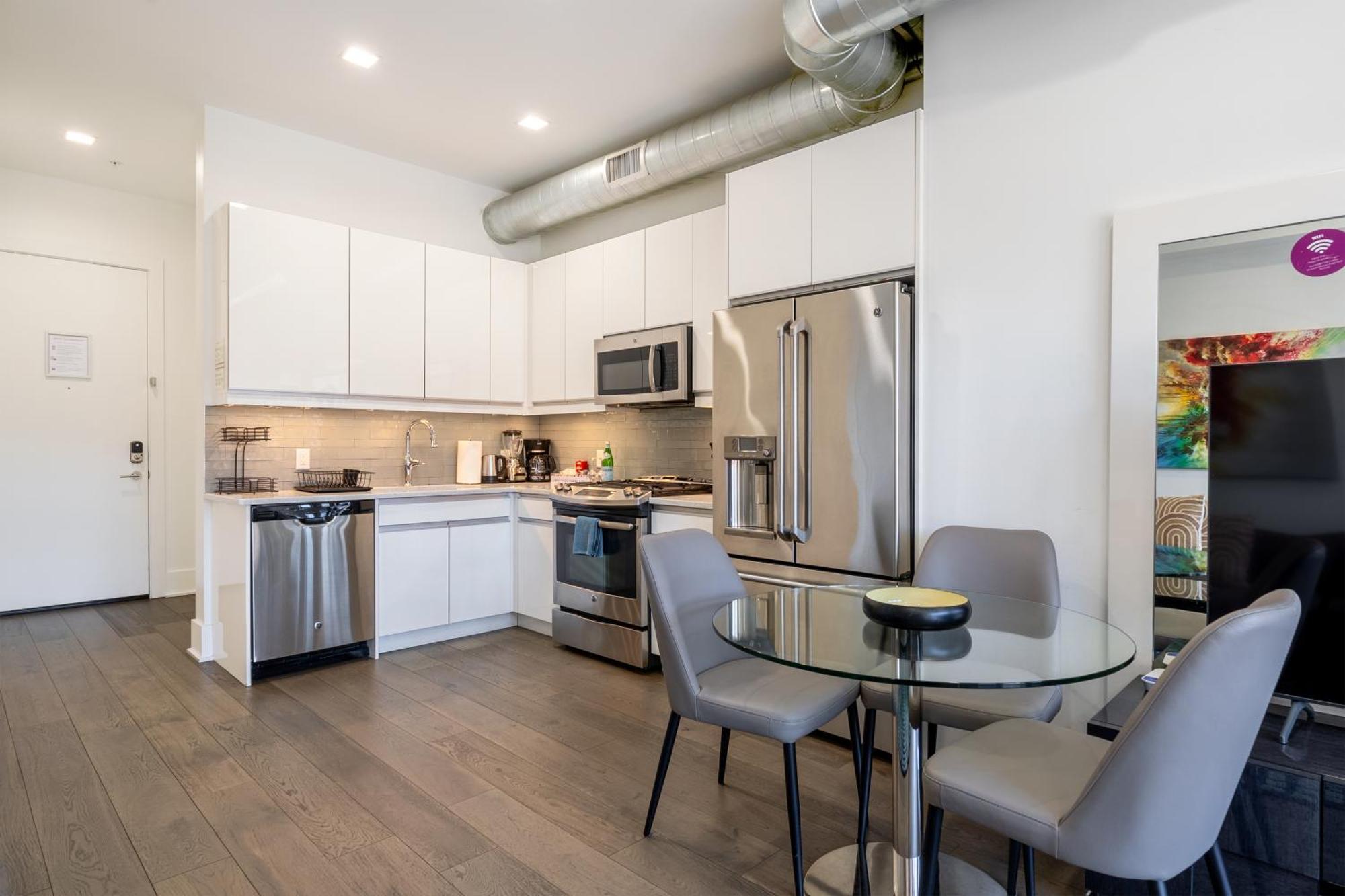 Dharma Home Suites Hoboken Exteriör bild
