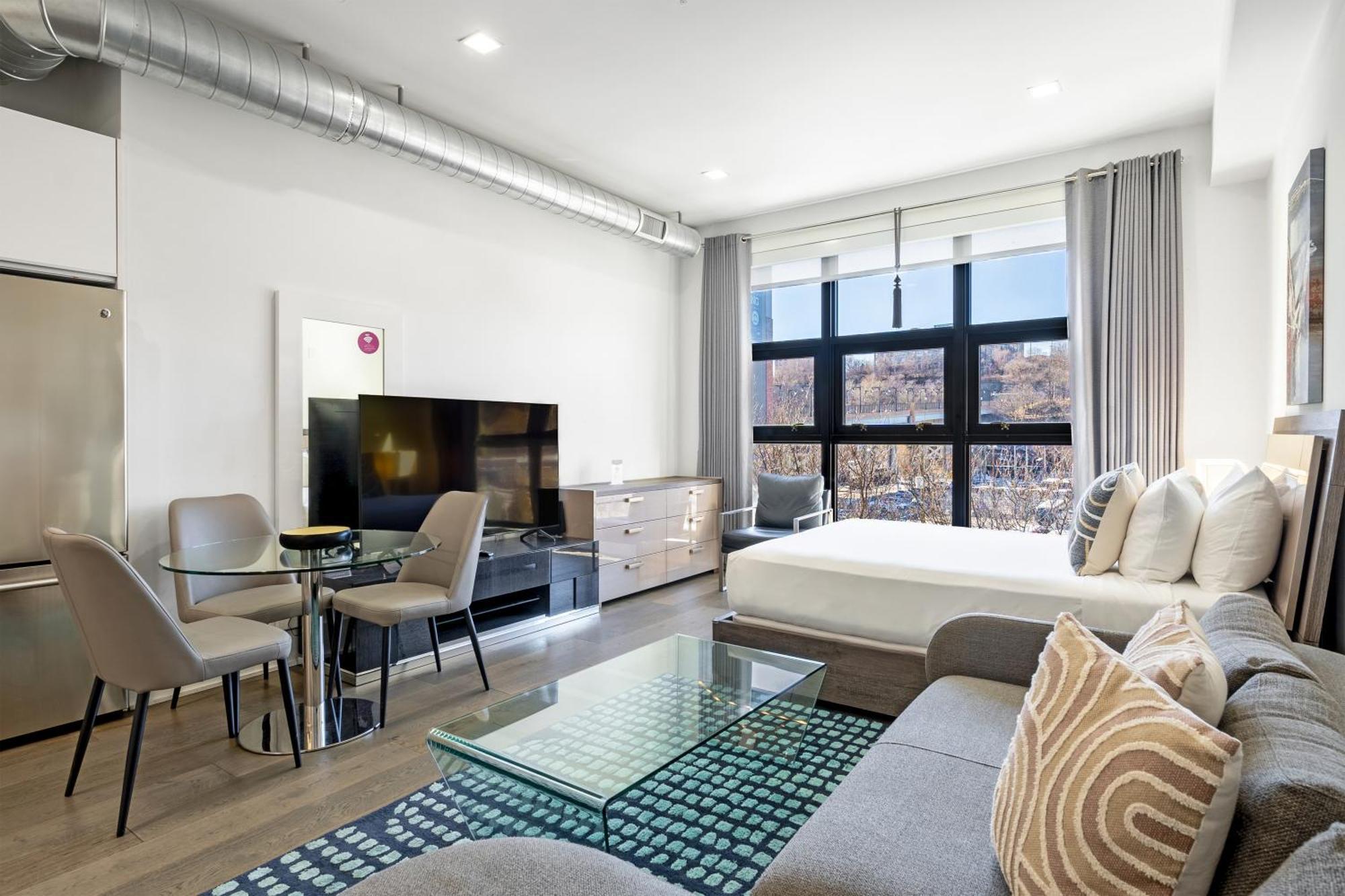 Dharma Home Suites Hoboken Exteriör bild