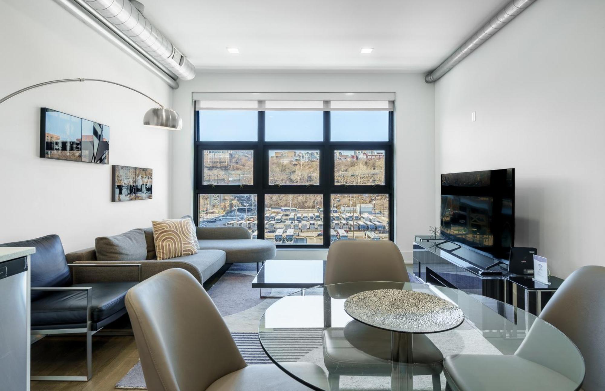 Dharma Home Suites Hoboken Exteriör bild